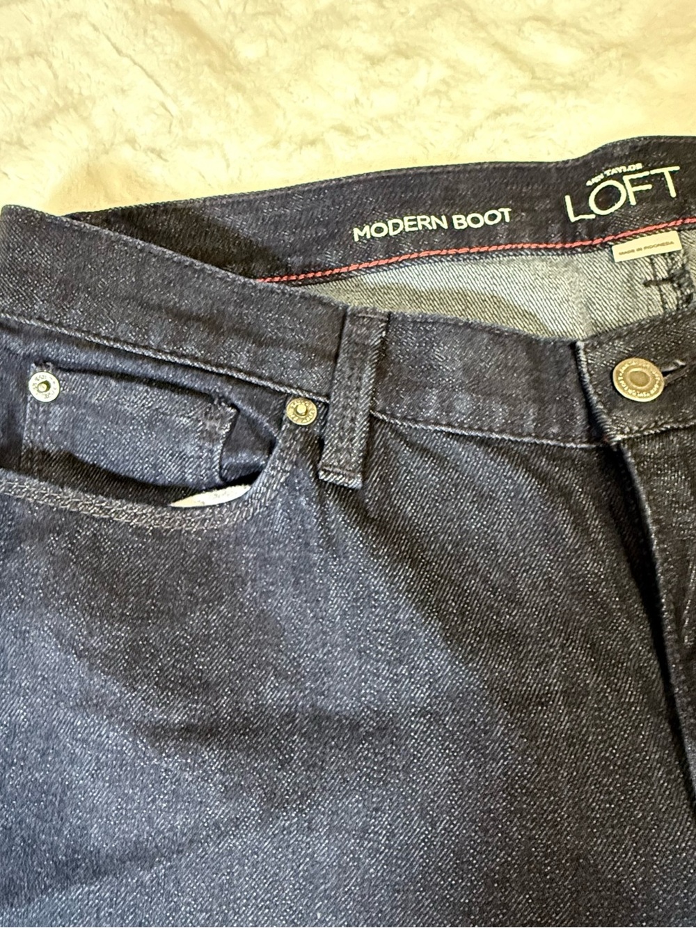 LOFT Dark Wash Denim Women's Boot Cut Jeans - Size 12 - NWOT - Picture 11 of 14